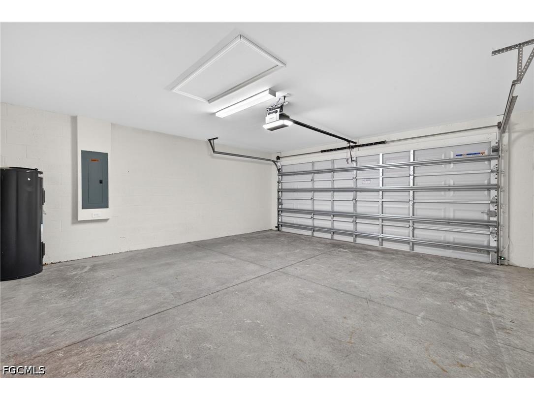 1819 NW 9th Avenue Cape Coral FL 33993 2026025932 image24