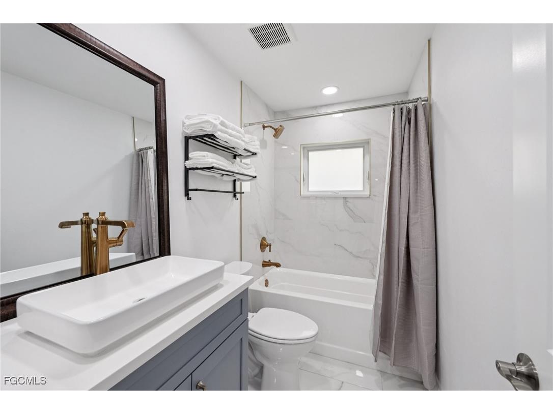 1819 SE 43rd Street Cape Coral FL 33904 2026001008 image23