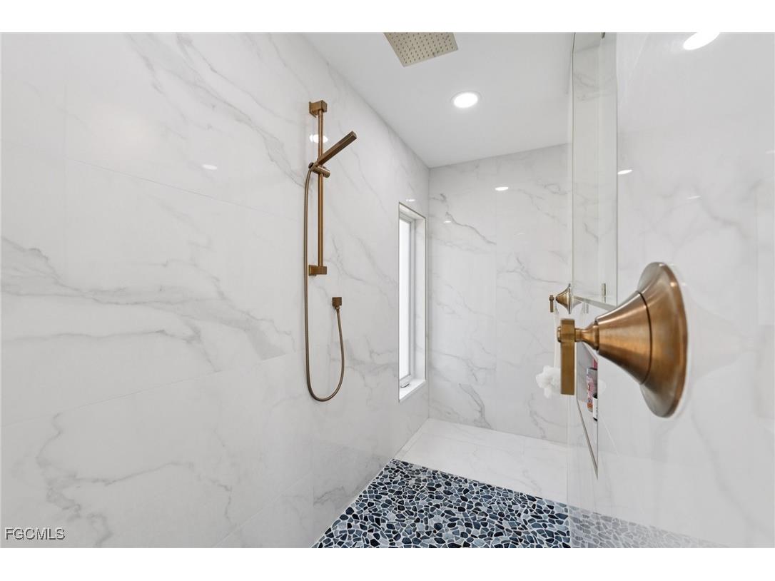 1819 SE 43rd Street Cape Coral FL 33904 2026001008 image29