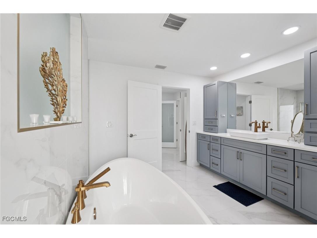 1819 SE 43rd Street Cape Coral FL 33904 2026001008 image30