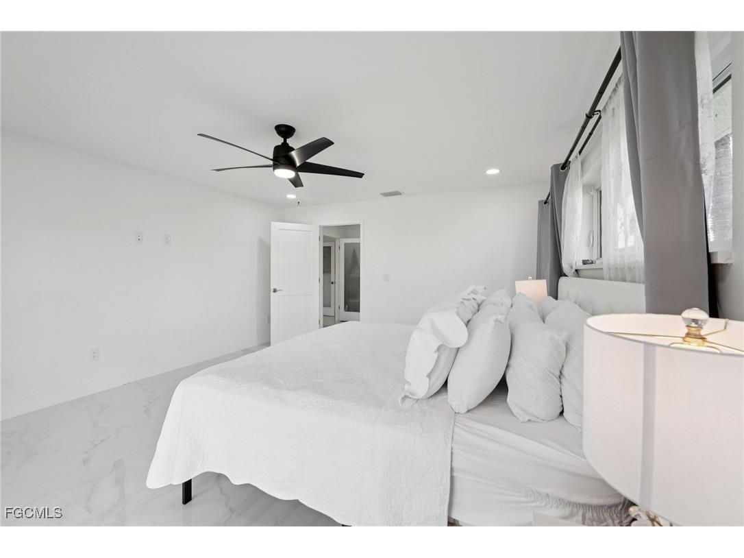 1819 SE 43rd Street Cape Coral FL 33904 2026001008 image34