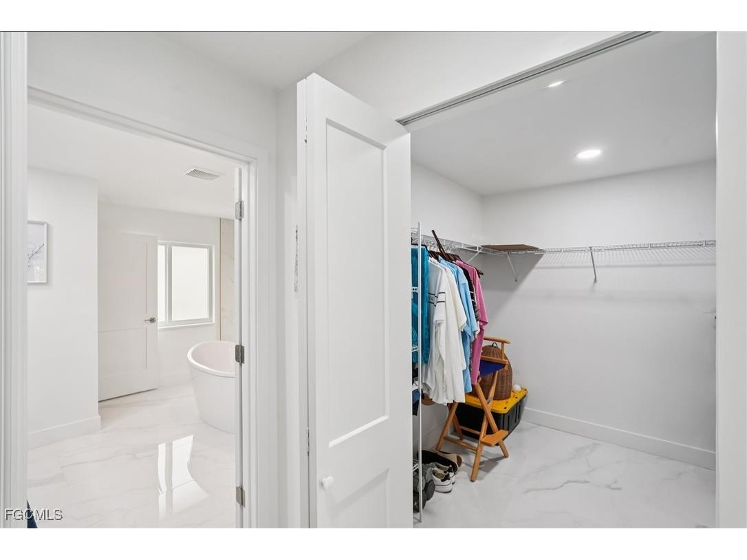 1819 SE 43rd Street Cape Coral FL 33904 2026001008 image36