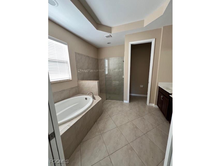 1819 SW 39th Terrace Cape Coral FL 33914 2025014022 image18