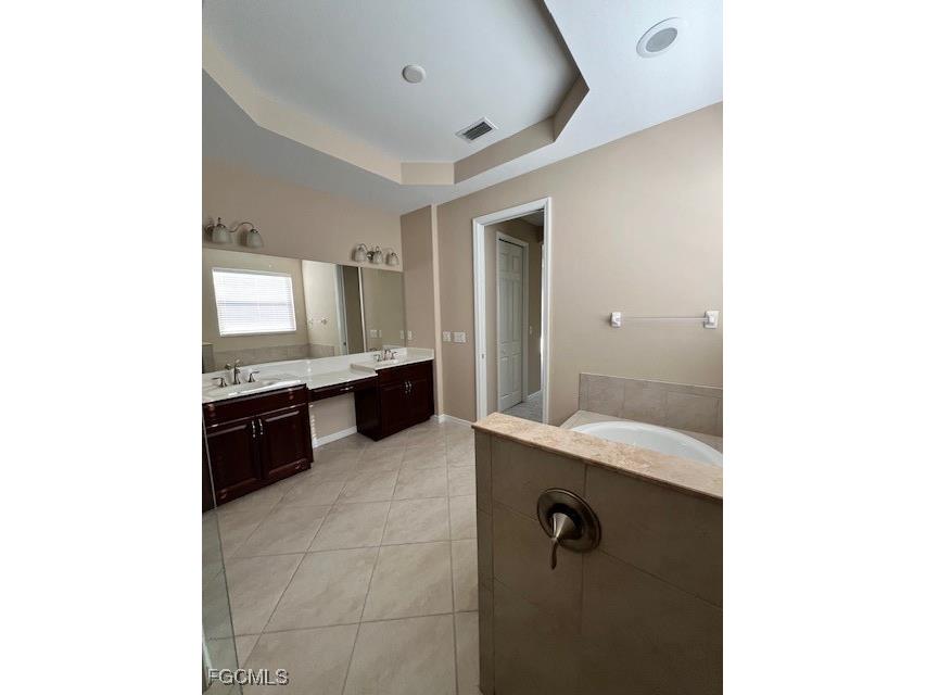 1819 SW 39th Terrace Cape Coral FL 33914 2025014022 image19