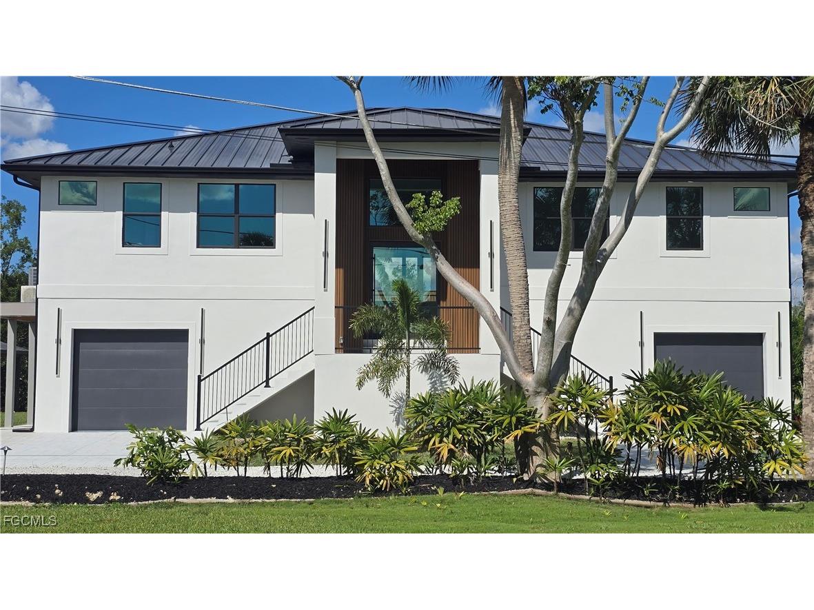 18190 Pioneer Road Fort Myers FL 33908 2025021725 image1