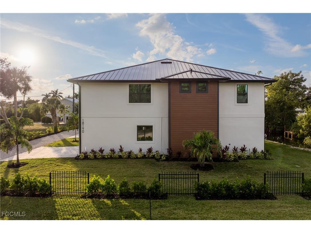 18190 Pioneer Road Fort Myers FL 33908 2025021725 image2