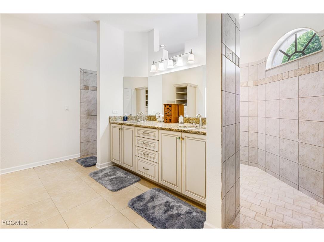 18190 Riverwind Drive Alva FL 33920 2025003553 image32