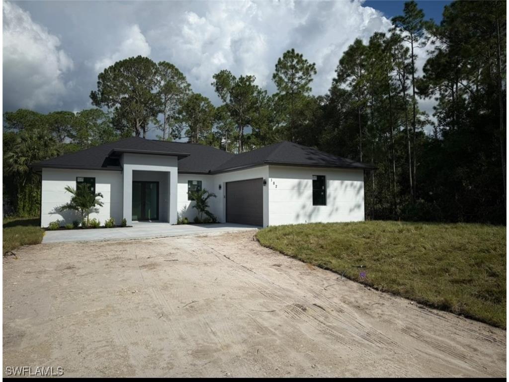 182 10th Street NE Naples FL 34120 225072157 image1