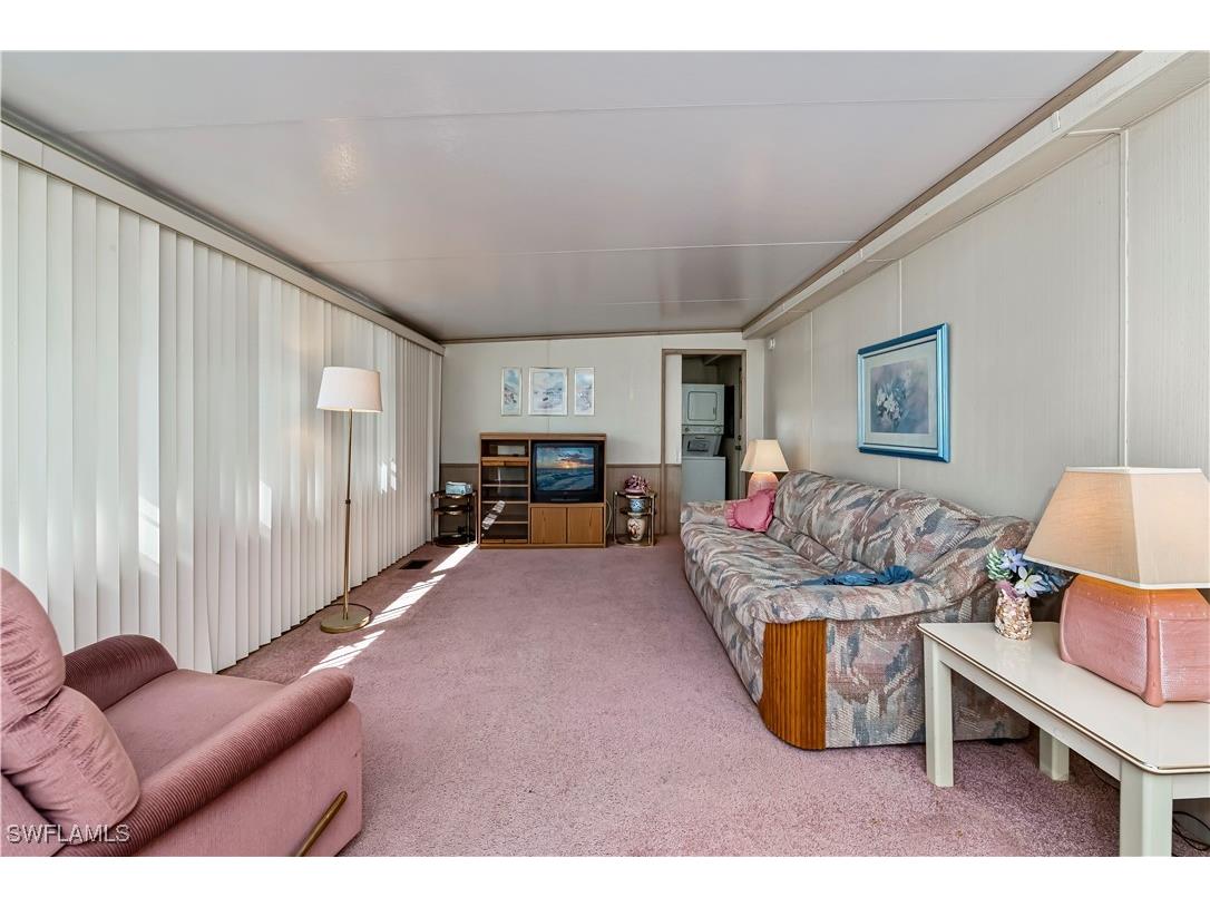 182 Caravan Circle North Fort Myers FL 33903 225033530 image5