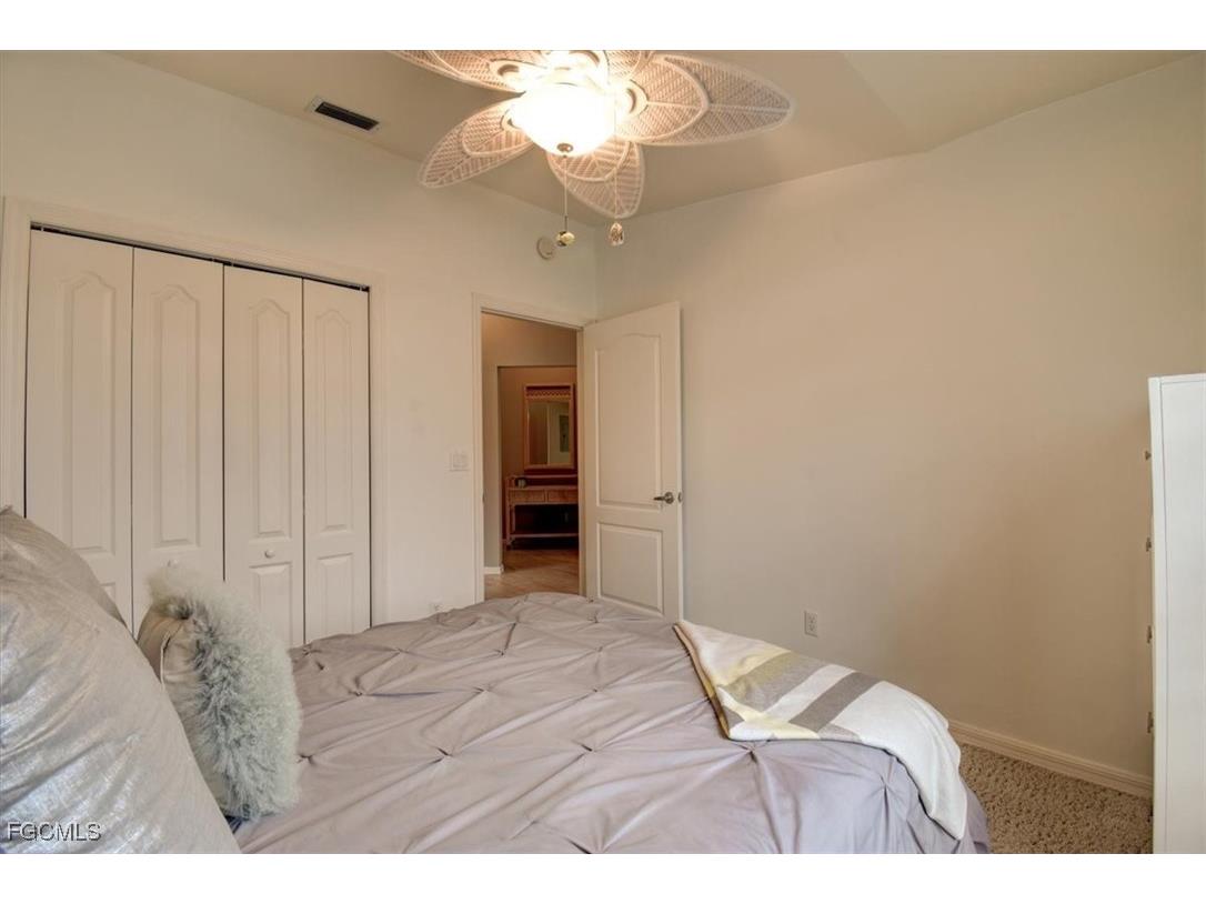 182 Newport Drive #1007 Naples FL 34114 2026004205 image18