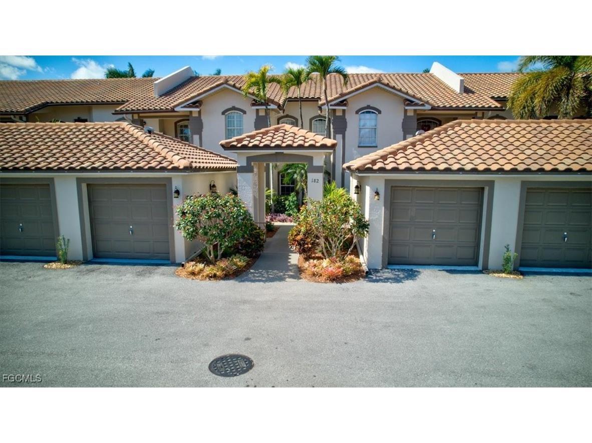 182 Newport Drive #1007 Naples FL 34114 2026004205 image2