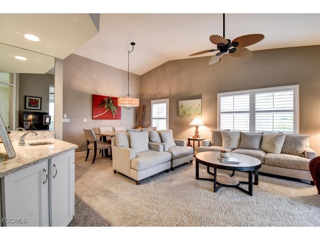 182 Newport Drive #1007 Naples FL 34114 2026004205 image3