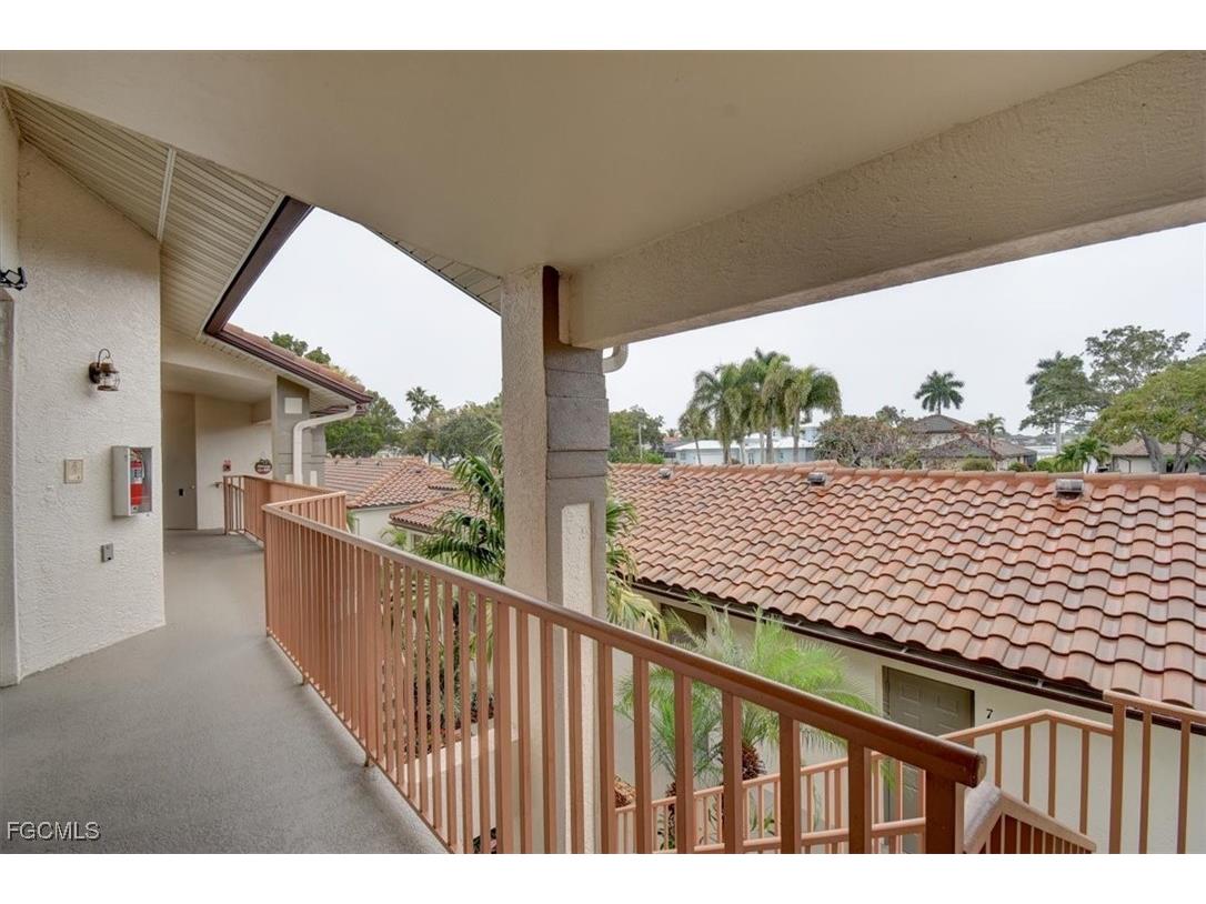 182 Newport Drive #1007 Naples FL 34114 2026004205 image47