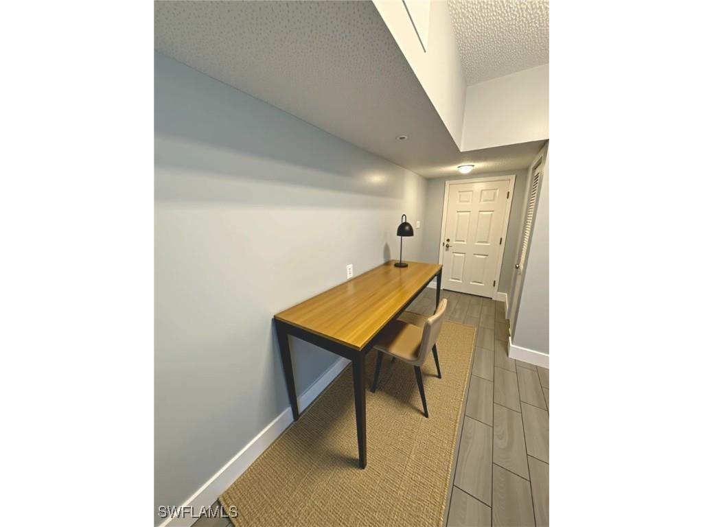 1820 Florida Club Circle #2201 Naples FL 34112 225068111 image8