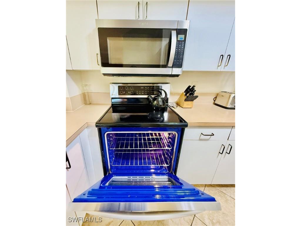 1820 Florida Club Circle #2210 Naples FL 34112 225076002 image11