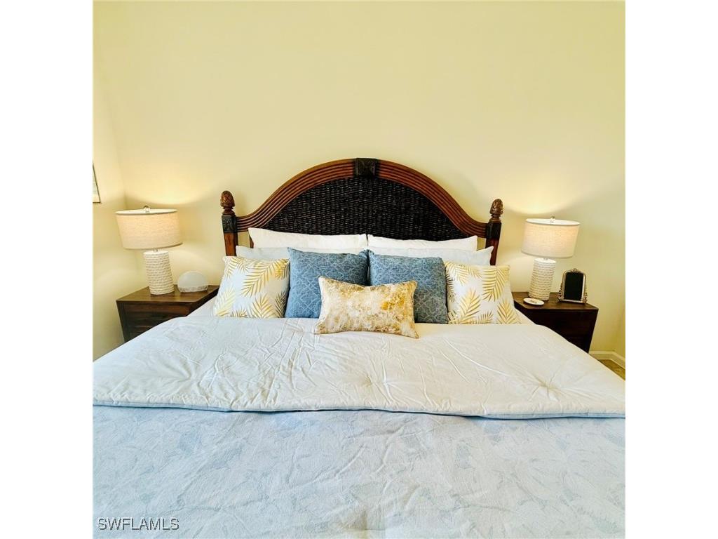 1820 Florida Club Circle #2210 Naples FL 34112 225076002 image15