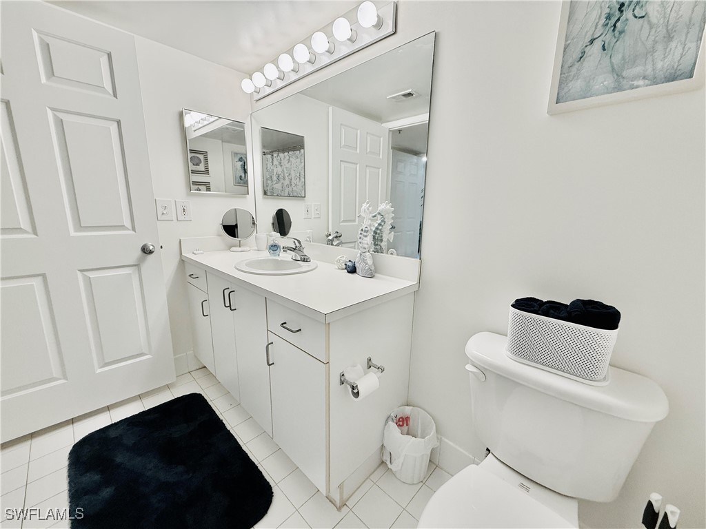 1820 Florida Club Circle #2210 Naples FL 34112 225076002 image16