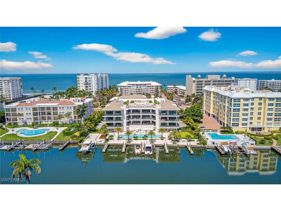 1820 Gulf Shore Boulevard N #202 Naples FL 34102 225047538 image1