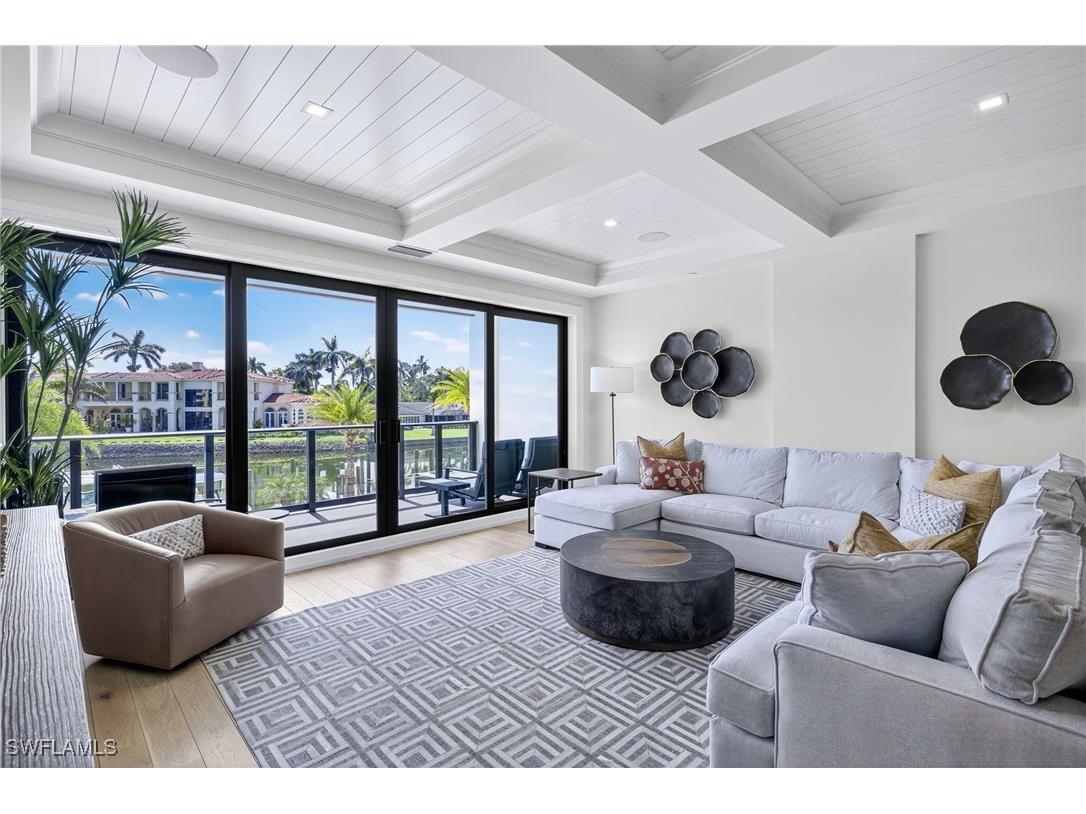 1820 Gulf Shore Boulevard N #202 Naples FL 34102 225047538 image12