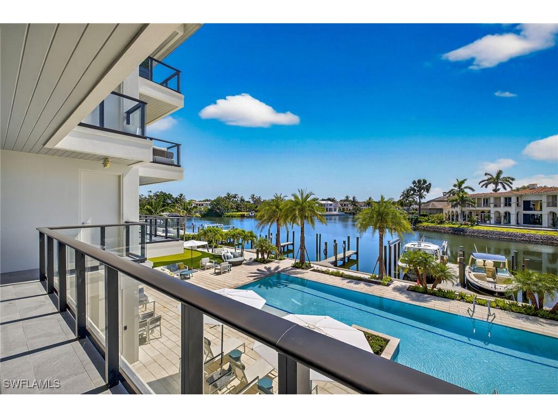 1820 Gulf Shore Boulevard N #202 Naples FL 34102 225047538 image34