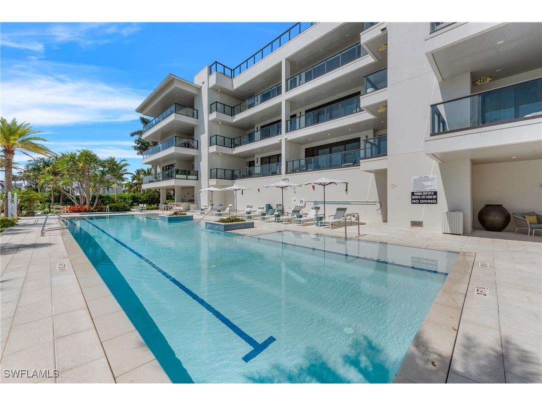 1820 Gulf Shore Boulevard N #202 Naples FL 34102 225047538 image36