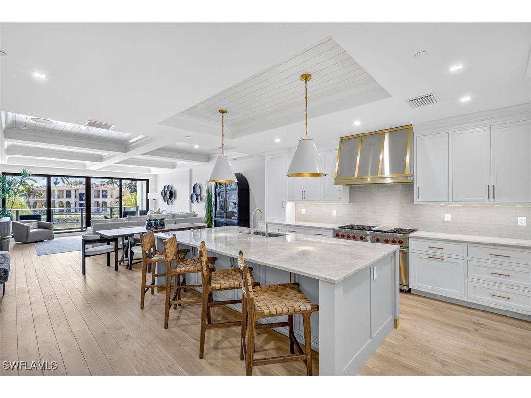 1820 Gulf Shore Boulevard N #202 Naples FL 34102 225047538 image7