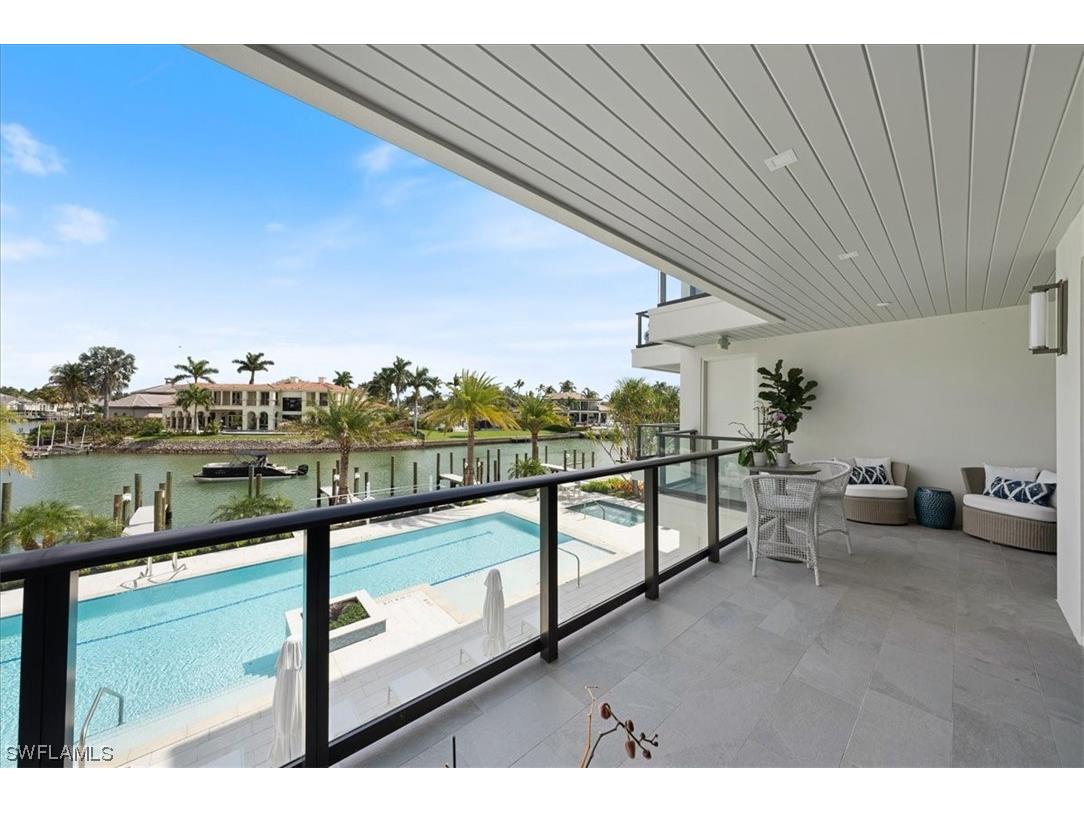 1820 Gulf Shore Boulevard N #203 Naples FL 34102 224020316 image1