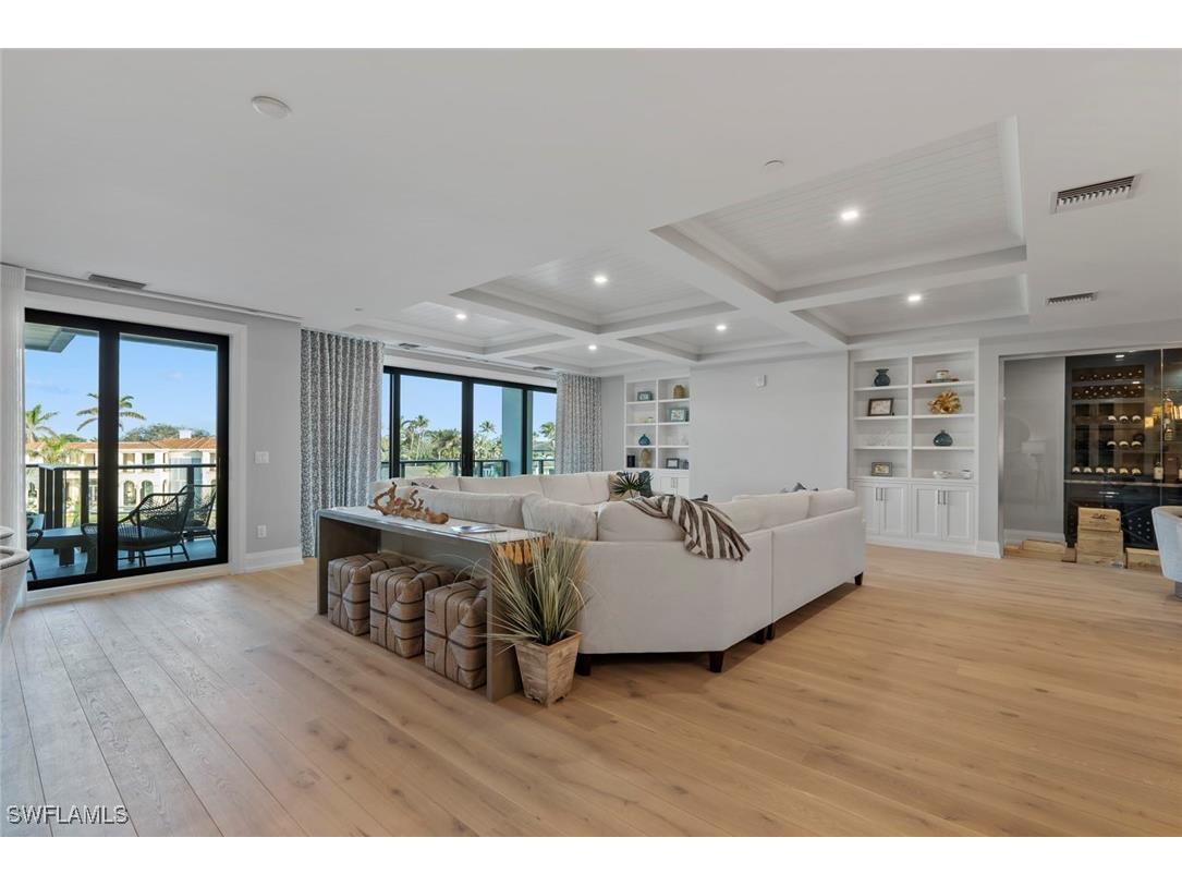 1820 Gulf Shore Boulevard N #302-303 Naples FL 34102 225077956 image19