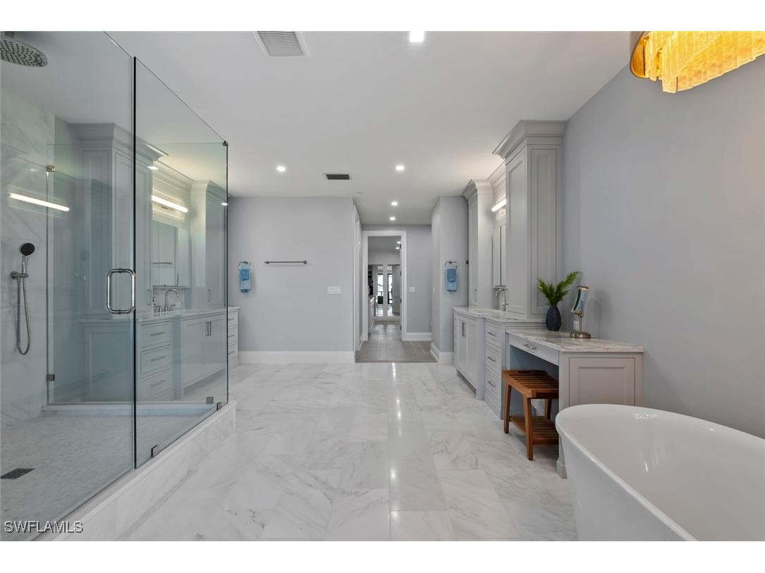 1820 Gulf Shore Boulevard N #302-303 Naples FL 34102 225077956 image31