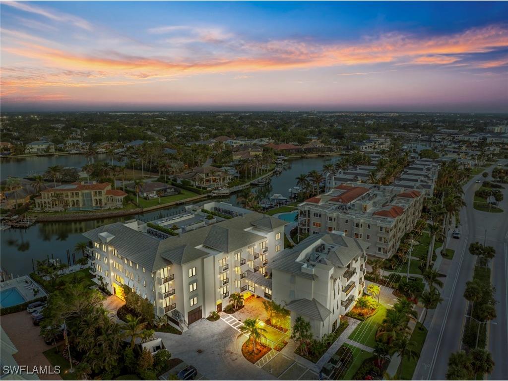 1820 Gulf Shore Boulevard N #302-303 Naples FL 34102 225077956 image4
