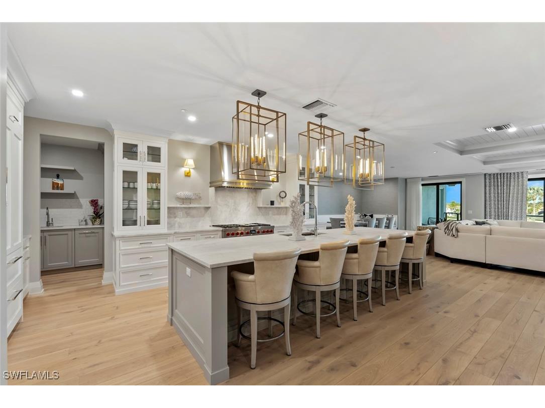 1820 Gulf Shore Boulevard N #302-303 Naples FL 34102 226000934 image17
