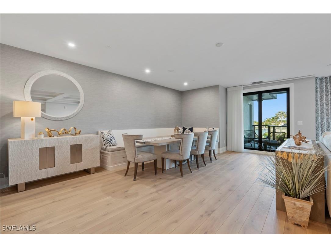 1820 Gulf Shore Boulevard N #302-303 Naples FL 34102 226000934 image19