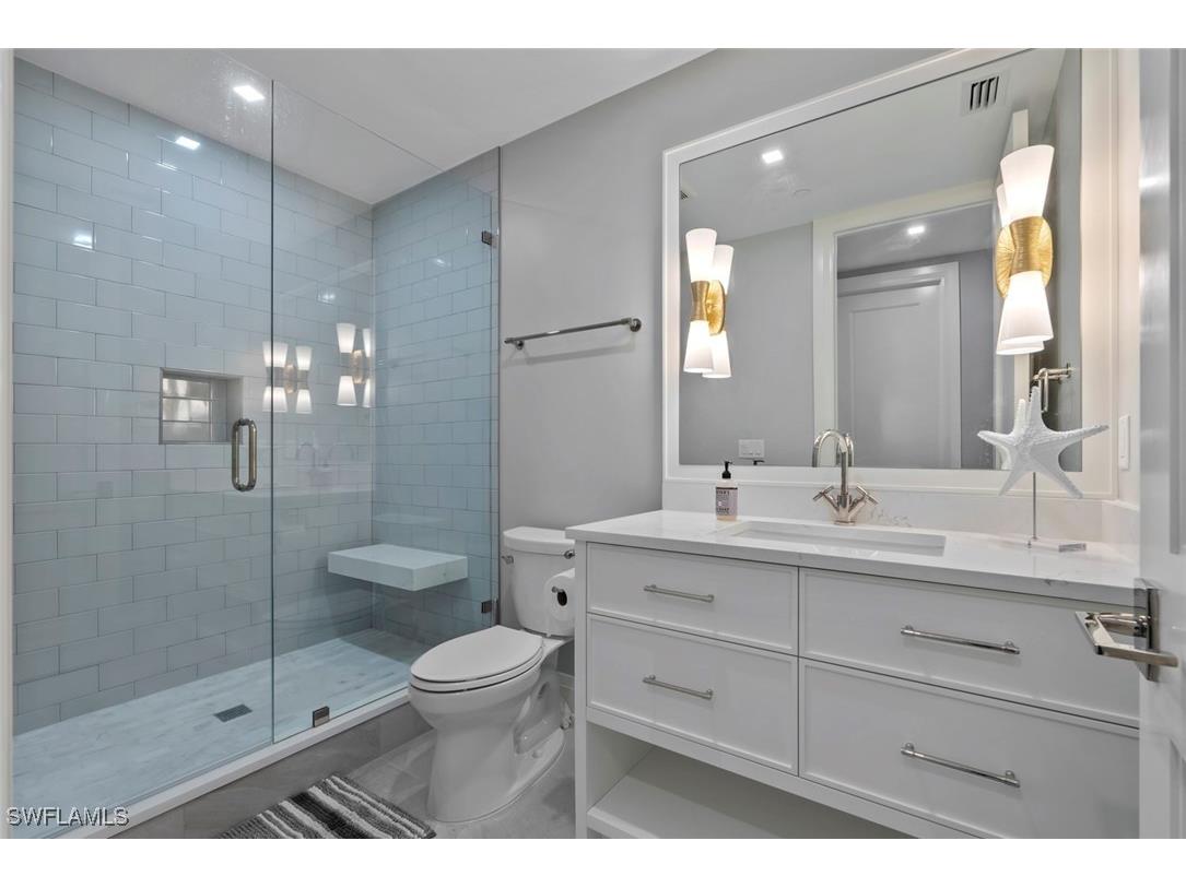 1820 Gulf Shore Boulevard N #302-303 Naples FL 34102 226000934 image25