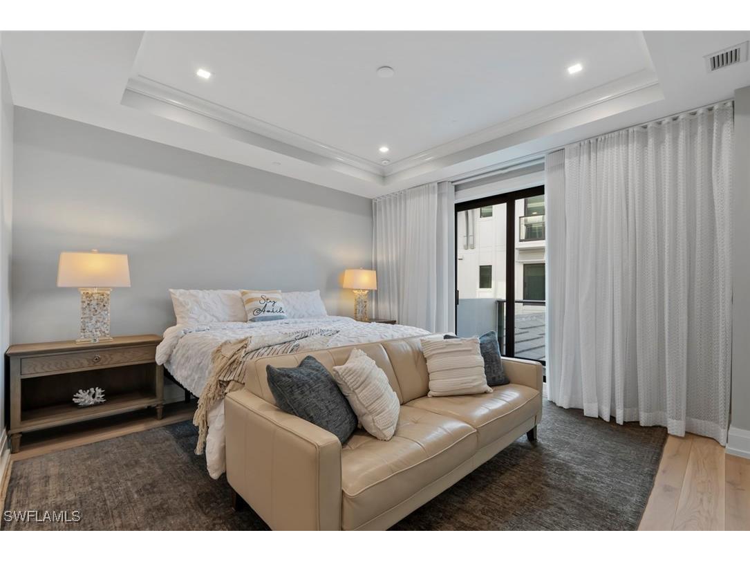 1820 Gulf Shore Boulevard N #302-303 Naples FL 34102 226000934 image36