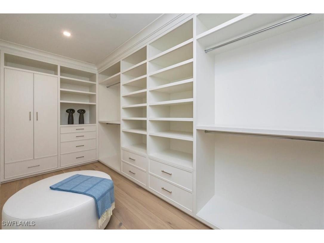 1820 Gulf Shore Boulevard N #402-403 Naples FL 34102 225080359 image27