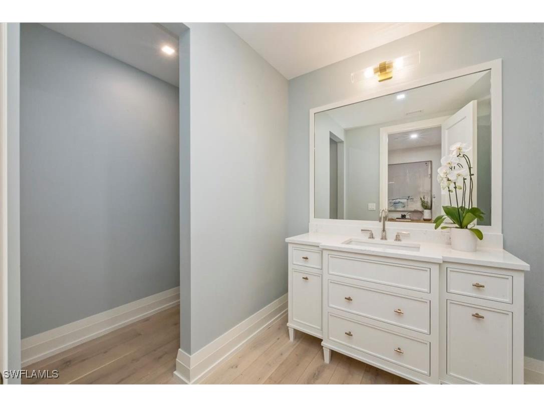 1820 Gulf Shore Boulevard N #402-403 Naples FL 34102 225080359 image30