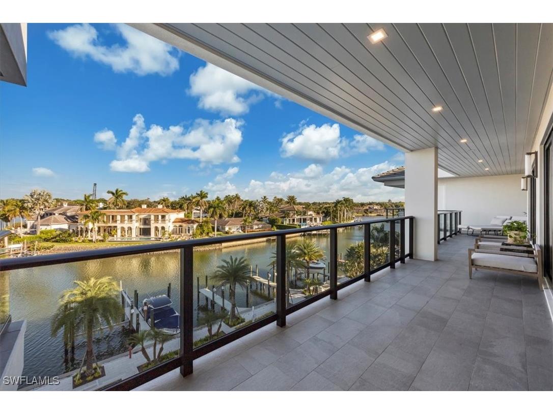 1820 Gulf Shore Boulevard N #402-403 Naples FL 34102 225080359 image38