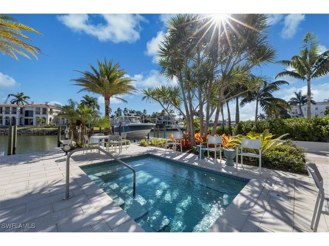 1820 Gulf Shore Boulevard N #402-403 Naples FL 34102 225080359 image44