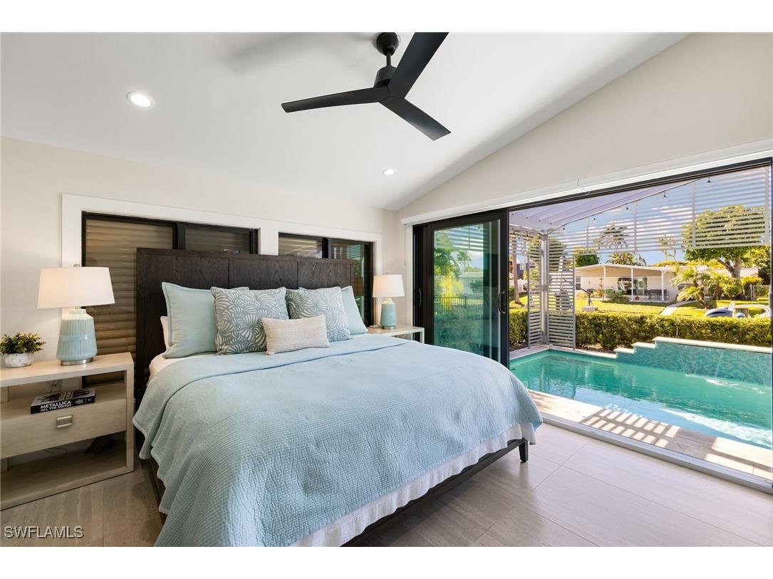 1820 Holiday Lane Naples FL 34104 226003067 image18