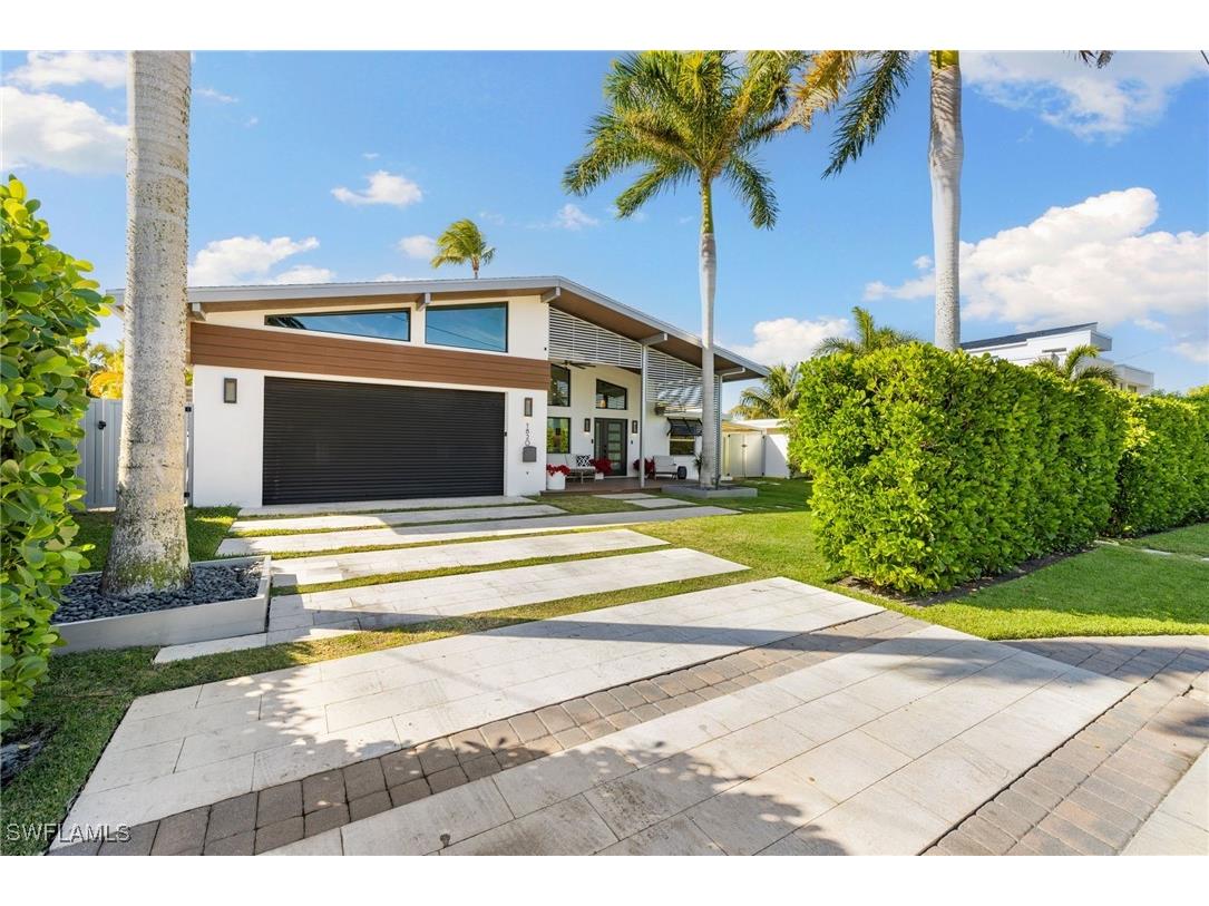 1820 Holiday Lane Naples FL 34104 226003067 image47