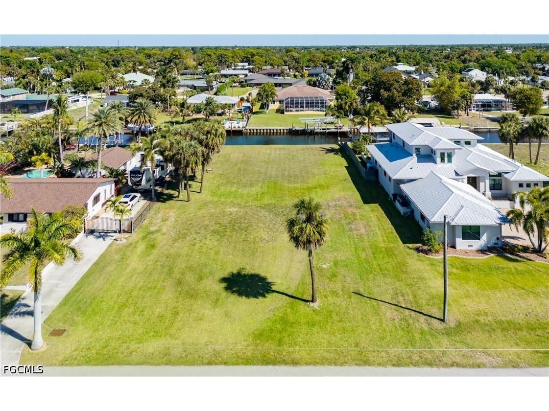 1820 Marina Circle North Fort Myers FL 33903 2026014026 image13