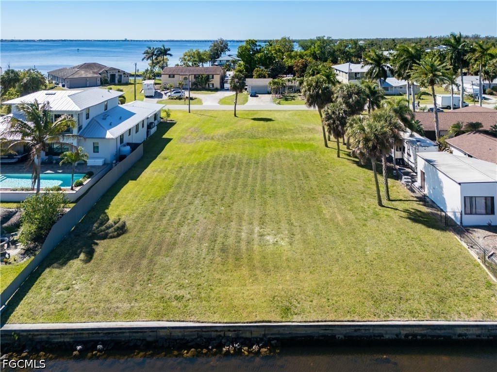 1820 Marina Circle North Fort Myers FL 33903 2026014026 image9