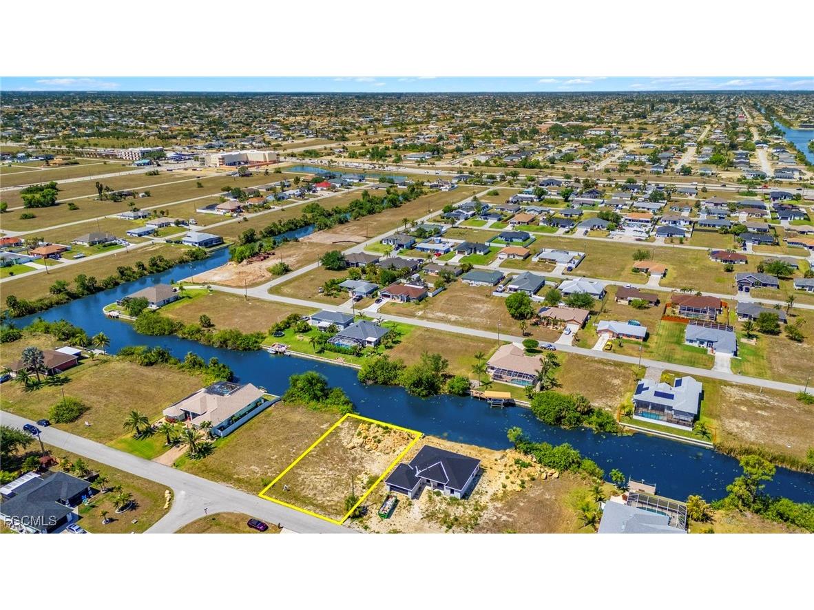 1820 NE 19th Avenue Cape Coral FL 33909 2025008119 image5