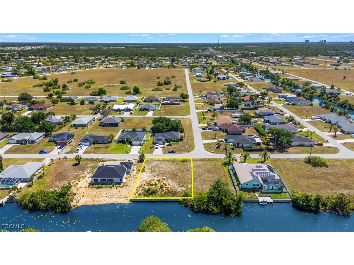 1820 NE 19th Avenue Cape Coral FL 33909 2025008119 image7