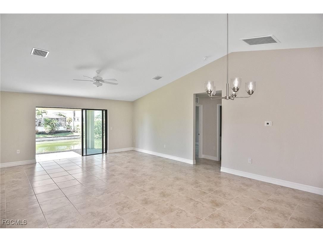 1820 NW 21st Street Cape Coral FL 33993 2025006266 image10