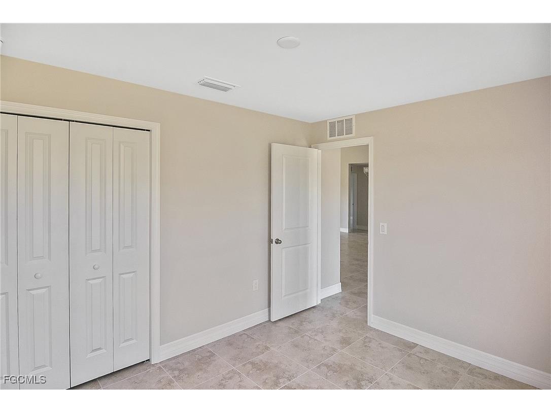 1820 NW 21st Street Cape Coral FL 33993 2025006266 image12