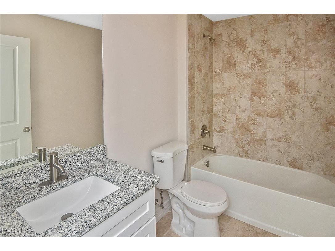 1820 NW 21st Street Cape Coral FL 33993 2025006266 image20