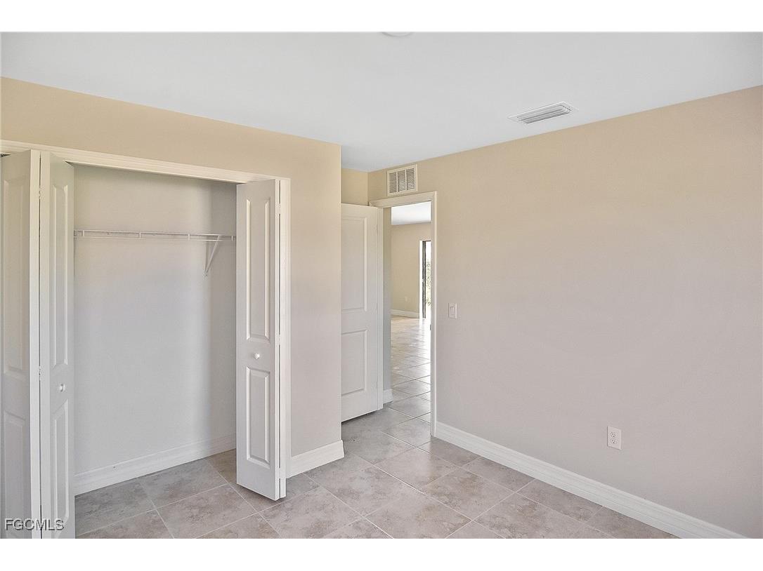 1820 NW 21st Street Cape Coral FL 33993 2025006266 image22