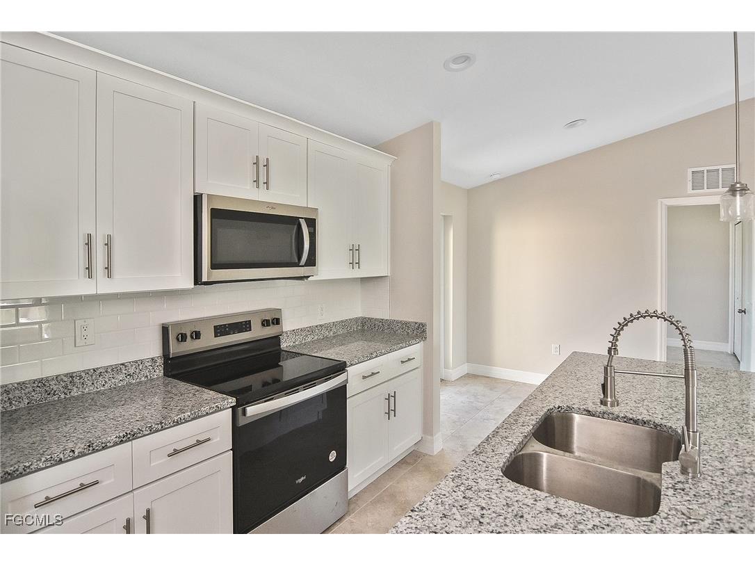 1820 NW 21st Street Cape Coral FL 33993 2025006266 image34