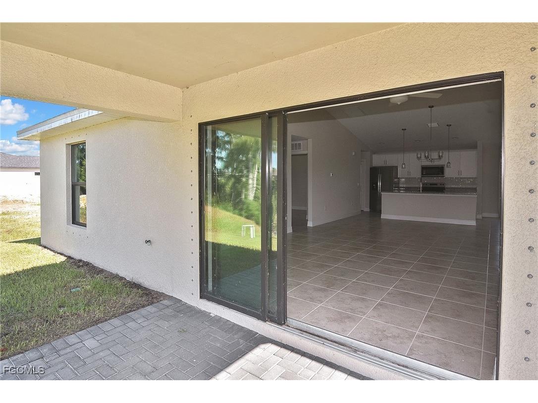 1820 NW 21st Street Cape Coral FL 33993 2025006266 image42